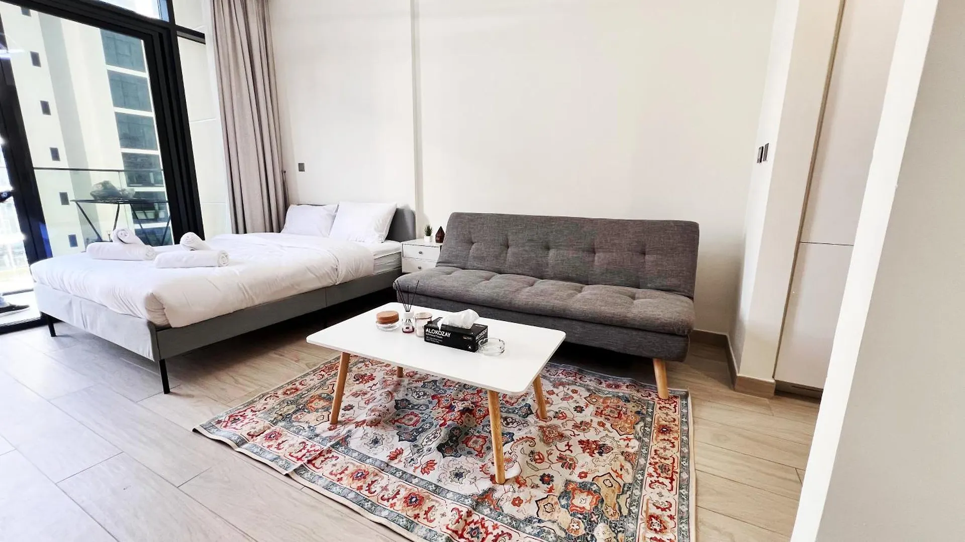 Studio In Azizi Riviera 10 Mins To Downtown Dubai 0*,  Birleşik Arap Emirlikleri